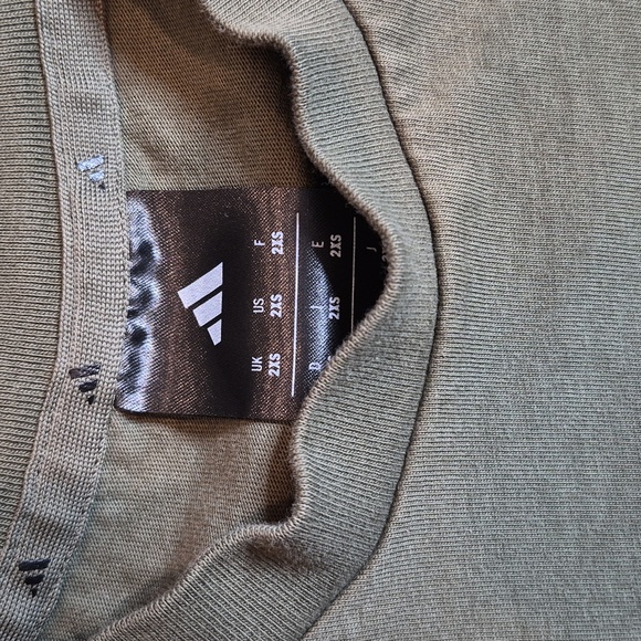 Adidas Army Green & Black 100% Cotton Short Sleeve T-shirt, Boy's L/XL Men's XXS - Picture 4 of 8